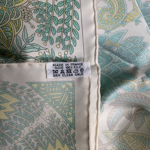 NWOT Hermes Botanical Maitres de la Foret 90 silk square scarf blue yellow - Picture 8 of 8